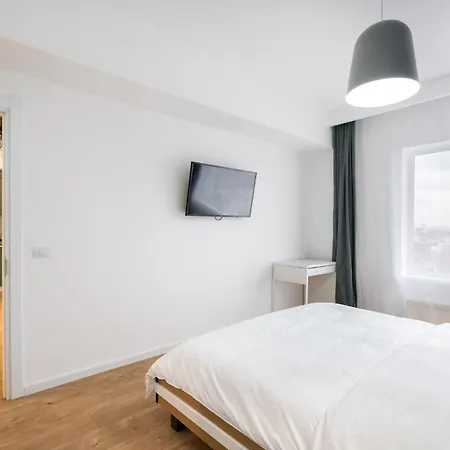 Jungle Escape - Luxe 1-br Haven In *