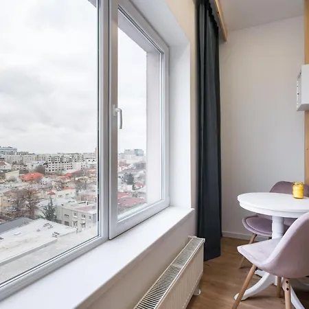 Jungle Escape - Luxe 1-br Haven In * Bucharest