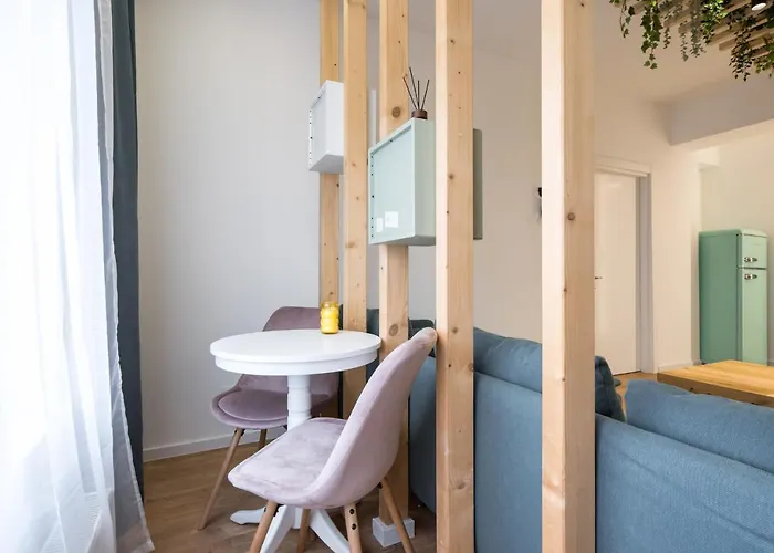 Jungle Escape - Luxe 1-br Haven In アパート