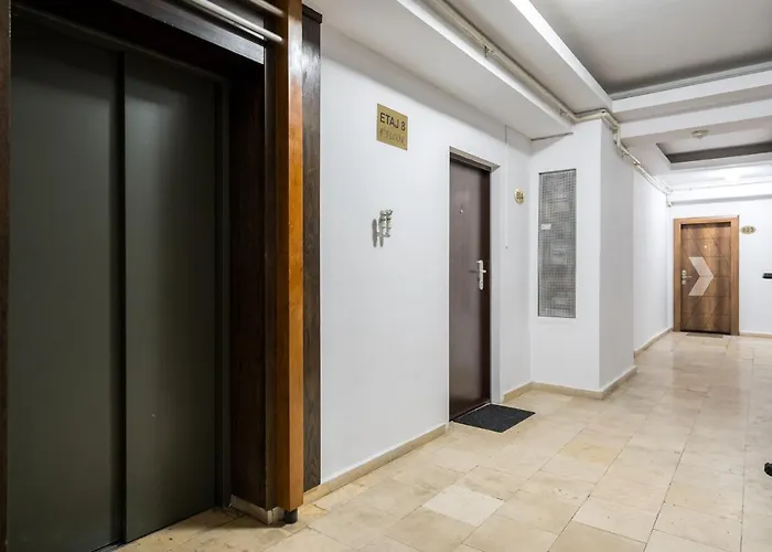 Jungle Escape - Luxe 1-br Haven In アパート *