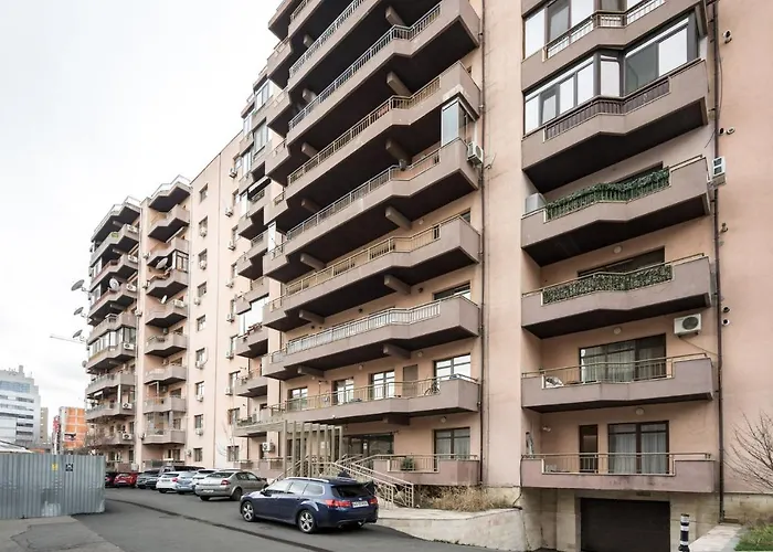 Jungle Escape - Luxe 1-br Haven In * Bucharest