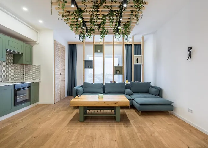 Jungle Escape - Luxe 1-br Haven In * Bucharest